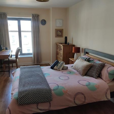Swallows Nest - Spacious Bright Double Bedroom With Ensuite Bathroom Dublin Eksteriør bilde